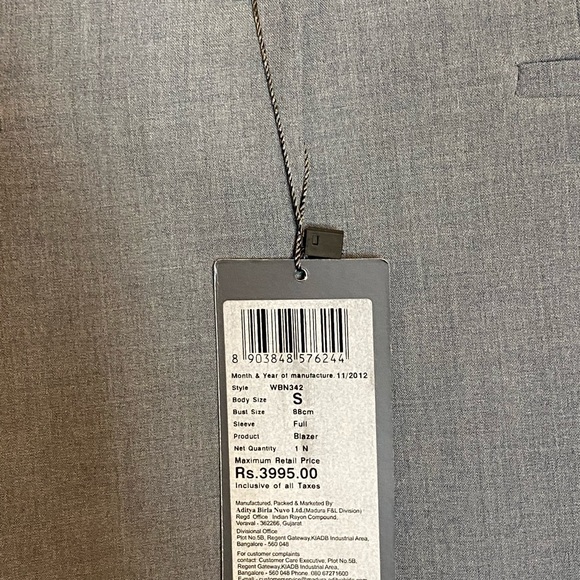 Gray blazer - Picture 2 of 3